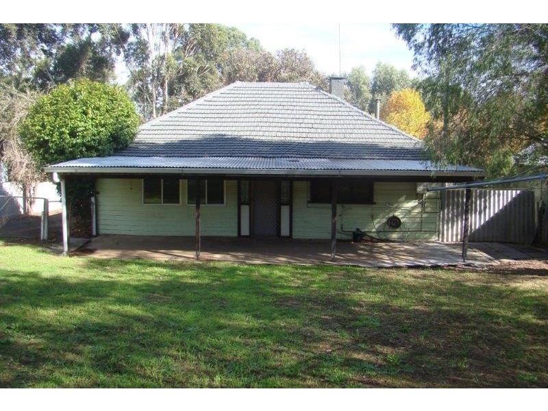 42 Gifford Road, Bridgetown WA 6255