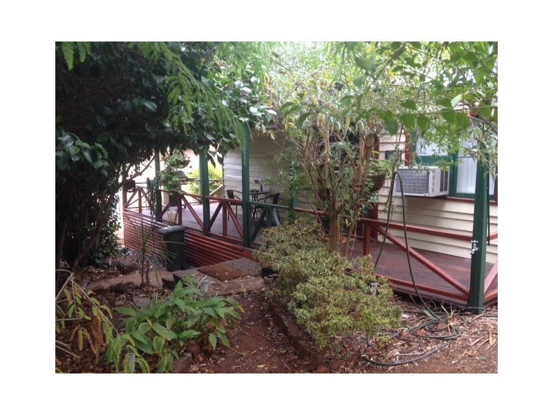 12 Loftie Street, Bridgetown WA 6255