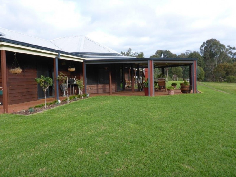 51 River Road, Bridgetown WA 6255