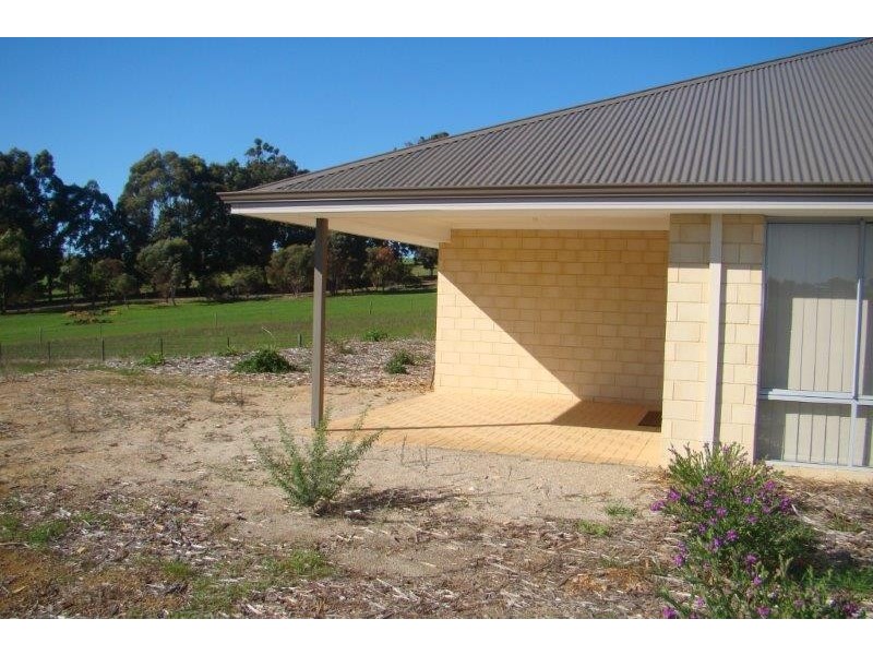 50 Robinia Way, Bridgetown WA 6255