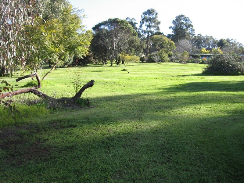 15 Dreyfus Street, Bridgetown WA 6255