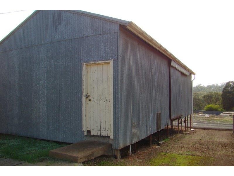 72 Abel St, Boyup Brook WA 6244