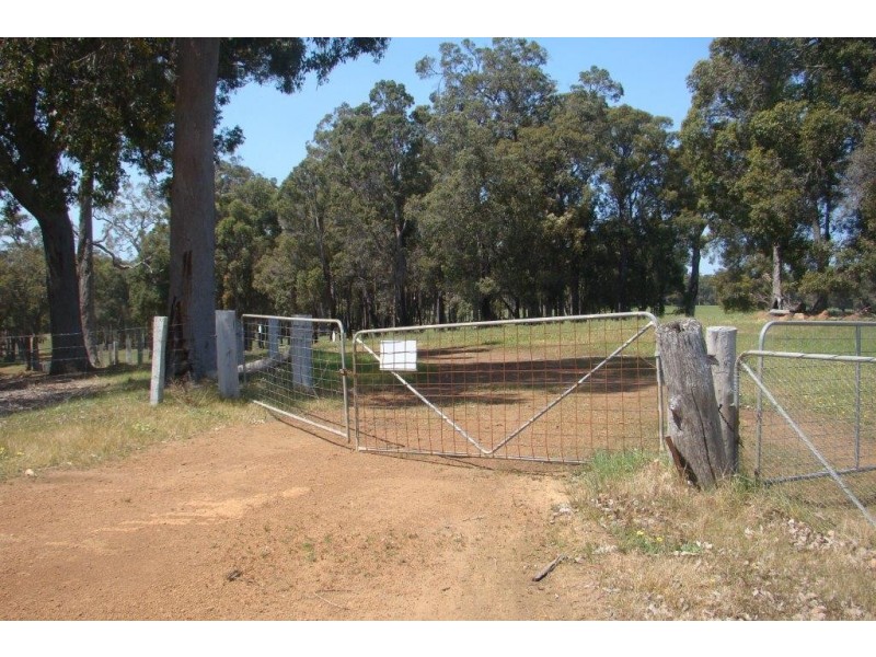 11276 Brockman Hwy, Bridgetown WA 6255