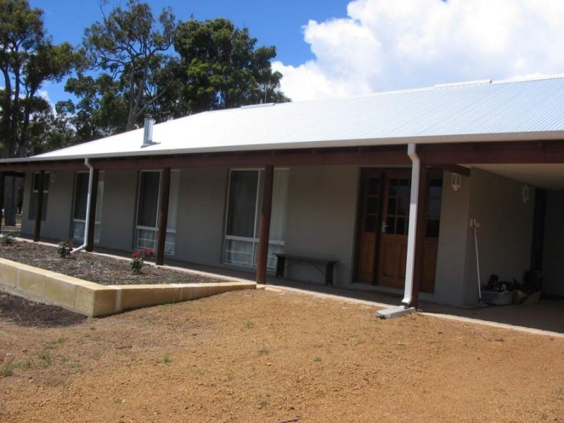 4 Stonehaven grove, Bridgetown WA 6255