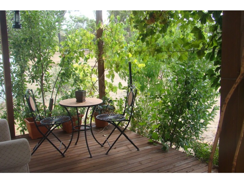 11 East Blackwood Terrace, Bridgetown WA 6255