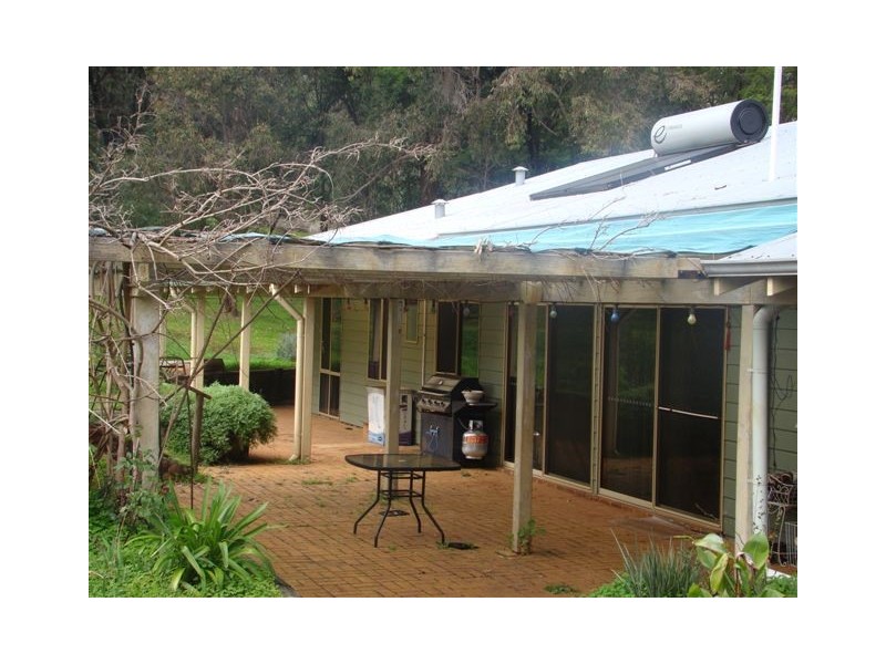 15 Phillips Street, Bridgetown WA 6255