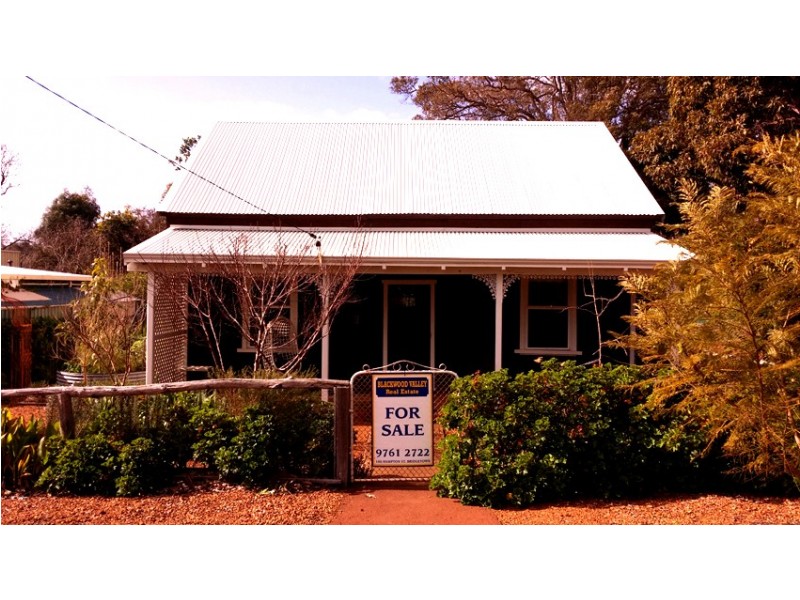 12 Telluride St, Greenbushes WA 6254