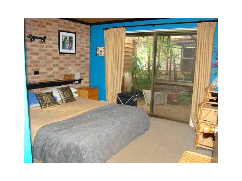 16 Thompson St, Bridgetown WA 6255