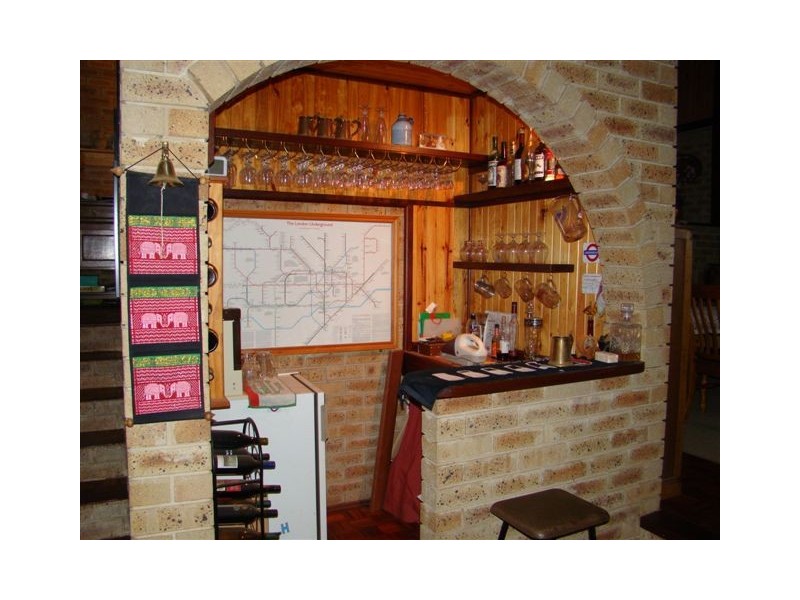 16 Thompson St, Bridgetown WA 6255