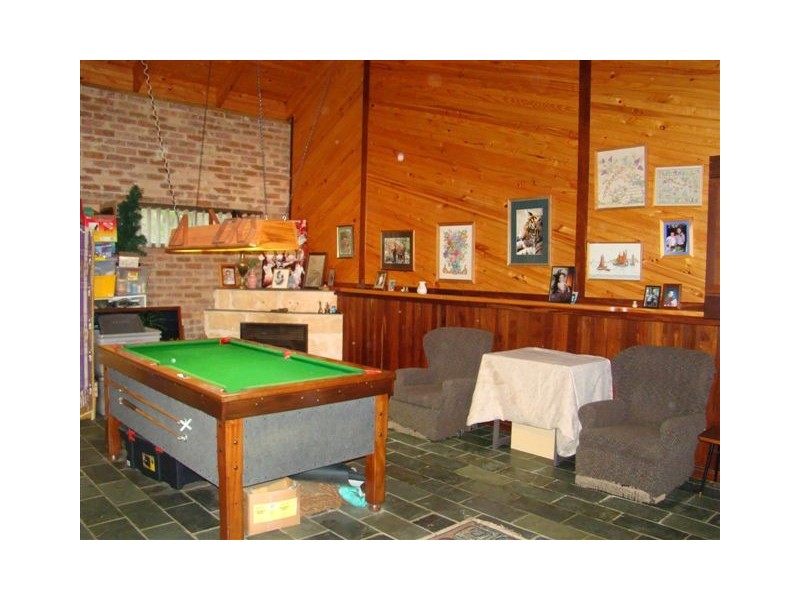 16 Thompson St, Bridgetown WA 6255