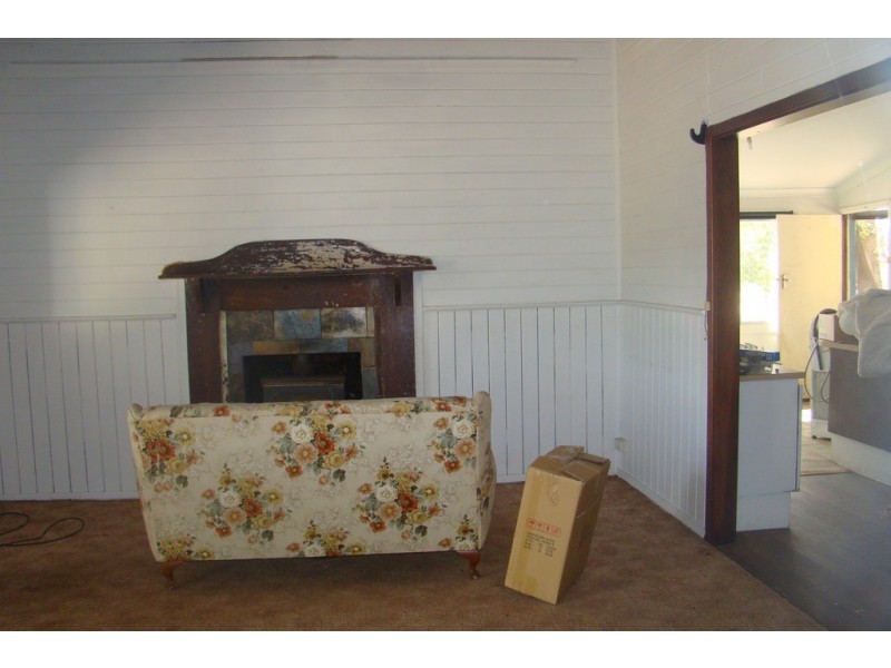 11 Doust Street, Bridgetown WA 6255