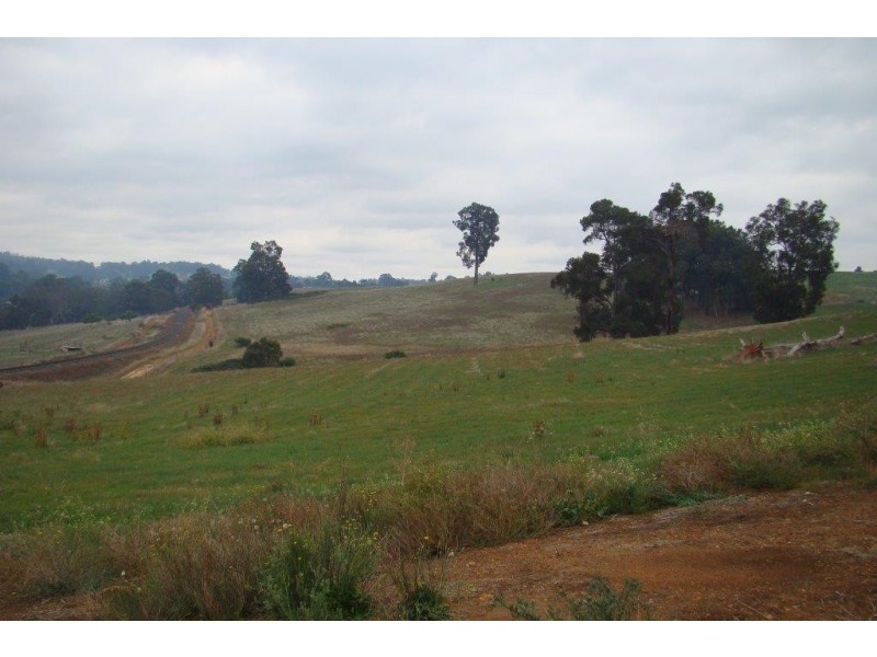 39 Sunridge Drive, Bridgetown WA 6255