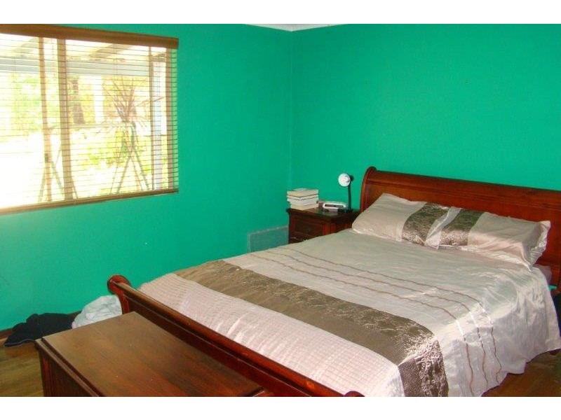 30 Warner Street, Hester WA 6255