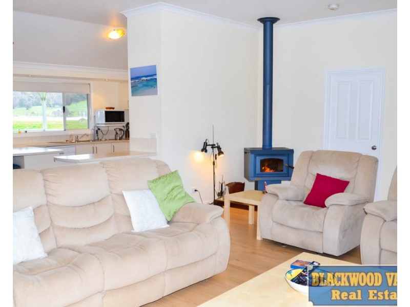 18 Carnegie Close, Bridgetown WA 6255