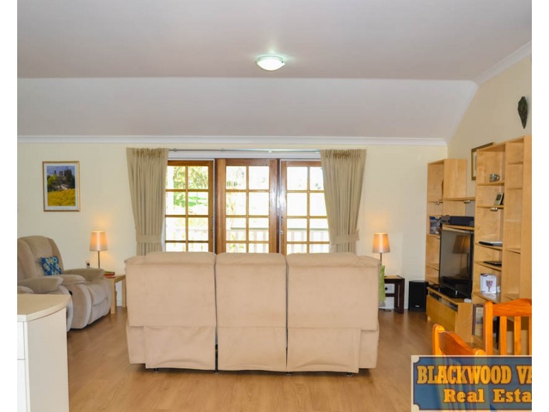 18 Carnegie Close, Bridgetown WA 6255