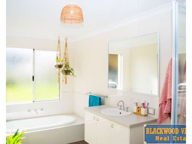 11 Kincaid Close, Bridgetown WA 6255