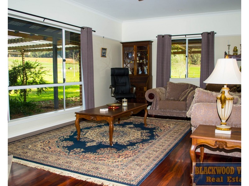 286 Middlesex Road, Manjimup WA 6258