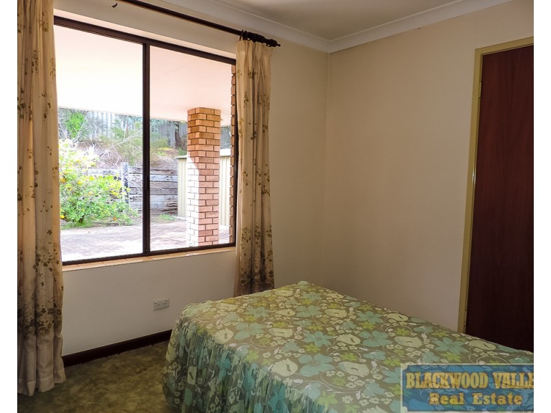 11 Brockman Street, Bridgetown WA 6255