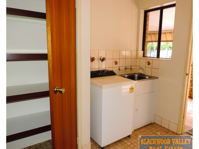 11 Brockman Street, Bridgetown WA 6255