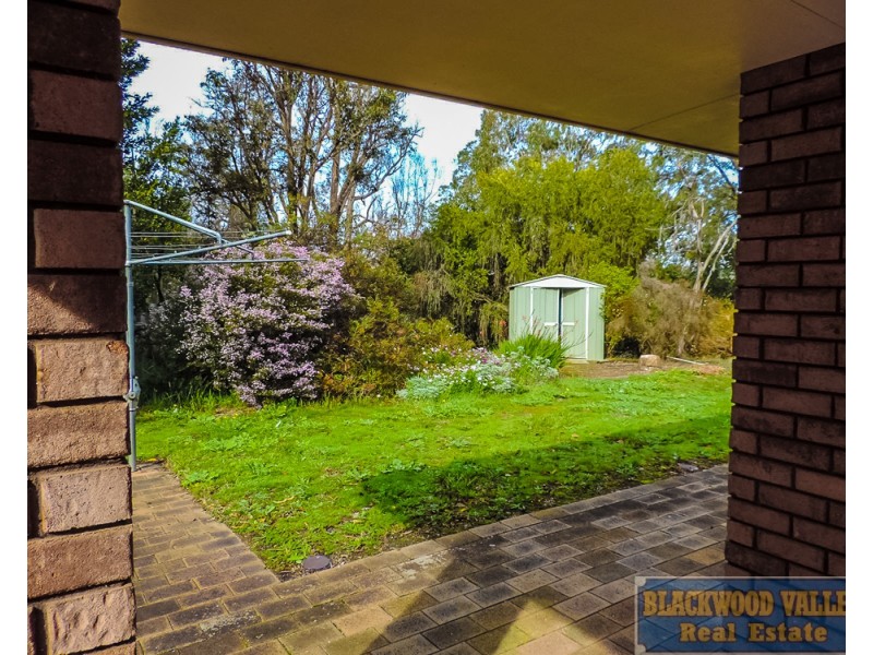 11 Brockman Street, Bridgetown WA 6255