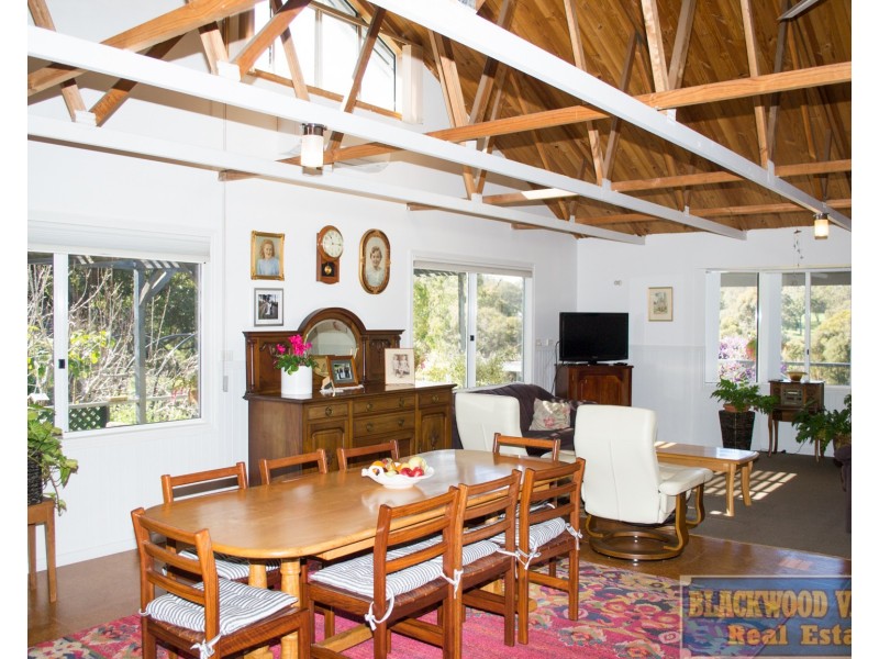 7 Whittells Road, Bridgetown WA 6255