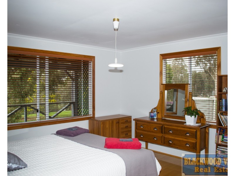 7 Whittells Road, Bridgetown WA 6255