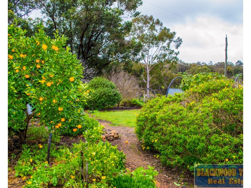 7 Whittells Road, Bridgetown WA 6255