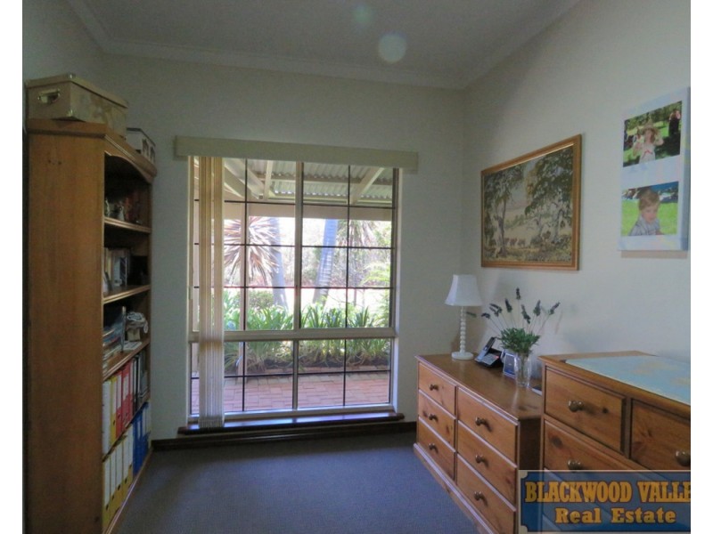 84 Nelson Street, Bridgetown WA 6255