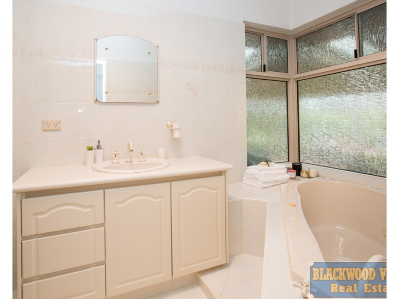 84 Nelson Street, Bridgetown WA 6255