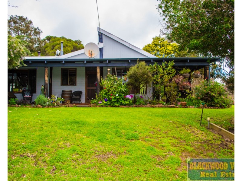 24 Mattamattup Street, Bridgetown WA 6255