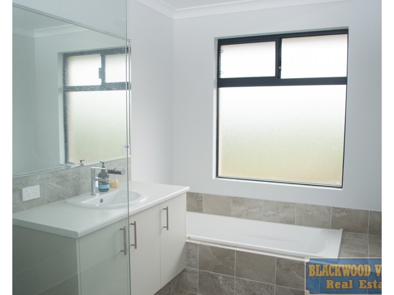 61 Gleneagles Drive, Bridgetown WA 6255