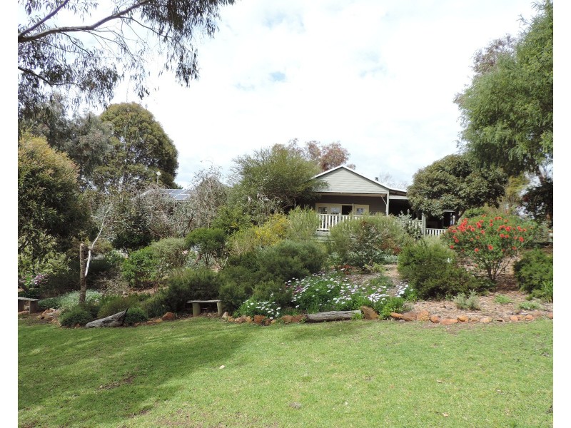 16 Silverbirch Heights, Bridgetown WA 6255