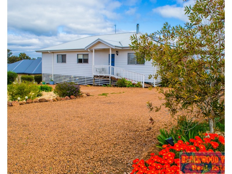 5 Park Avenue, Bridgetown WA 6255