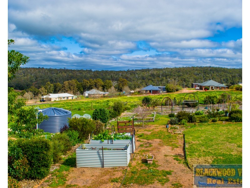 5 Park Avenue, Bridgetown WA 6255