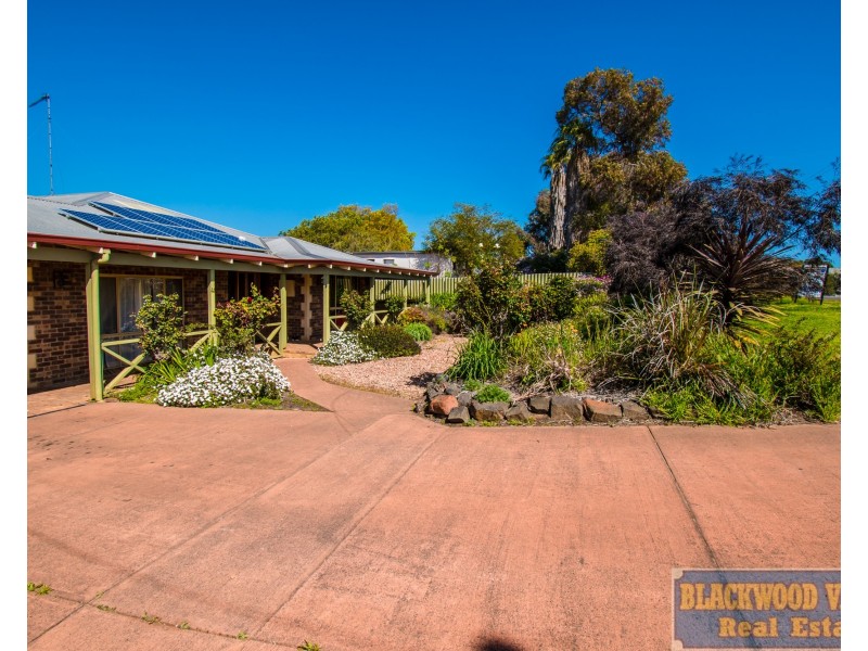 41 Dean Street, Bridgetown WA 6255