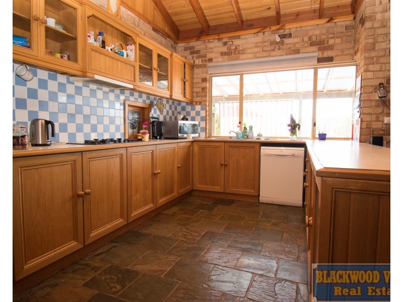 41 Dean Street, Bridgetown WA 6255