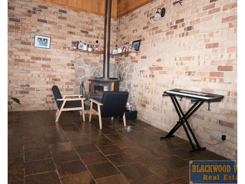 41 Dean Street, Bridgetown WA 6255