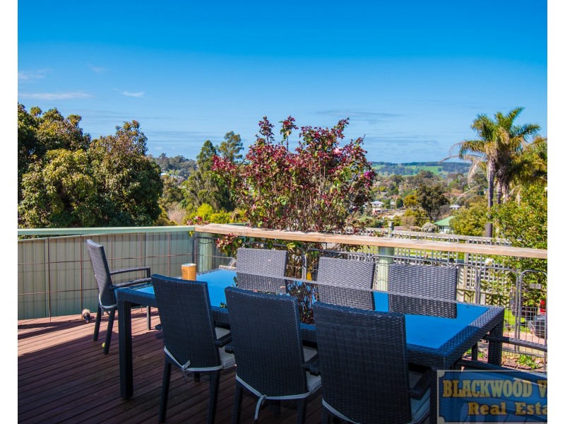 41 Dean Street, Bridgetown WA 6255