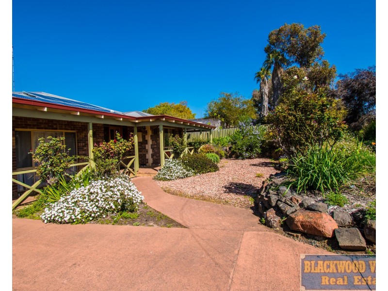 41 Dean Street, Bridgetown WA 6255