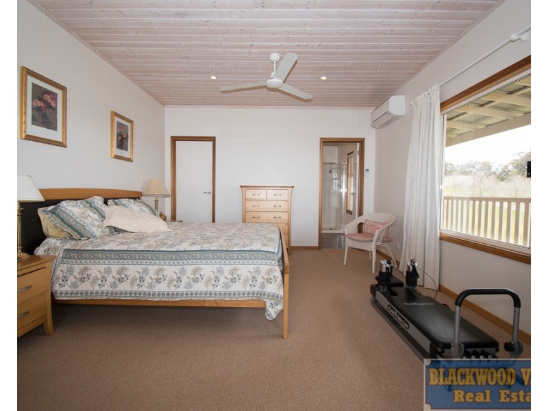 34 Argyll Avenue, Bridgetown WA 6255