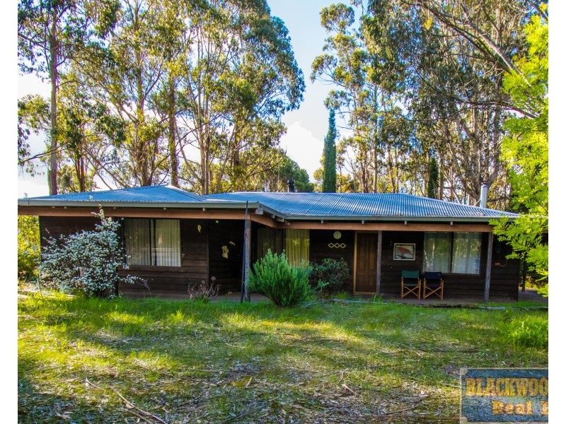 209 Smith Street, North Greenbushes WA 6254