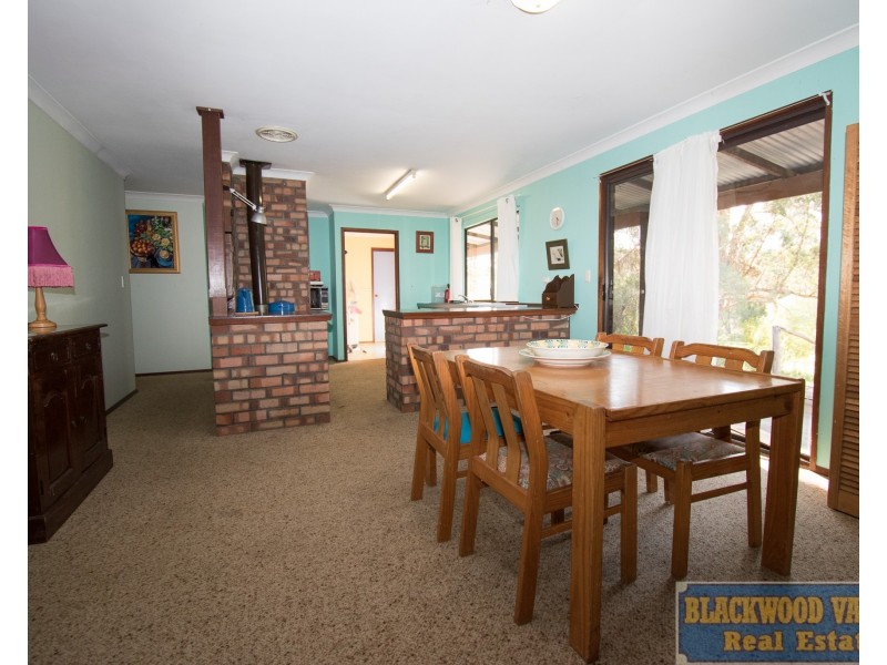 209 Smith Street, North Greenbushes WA 6254