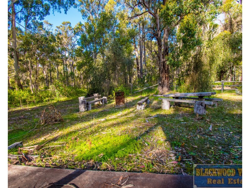 209 Smith Street, North Greenbushes WA 6254