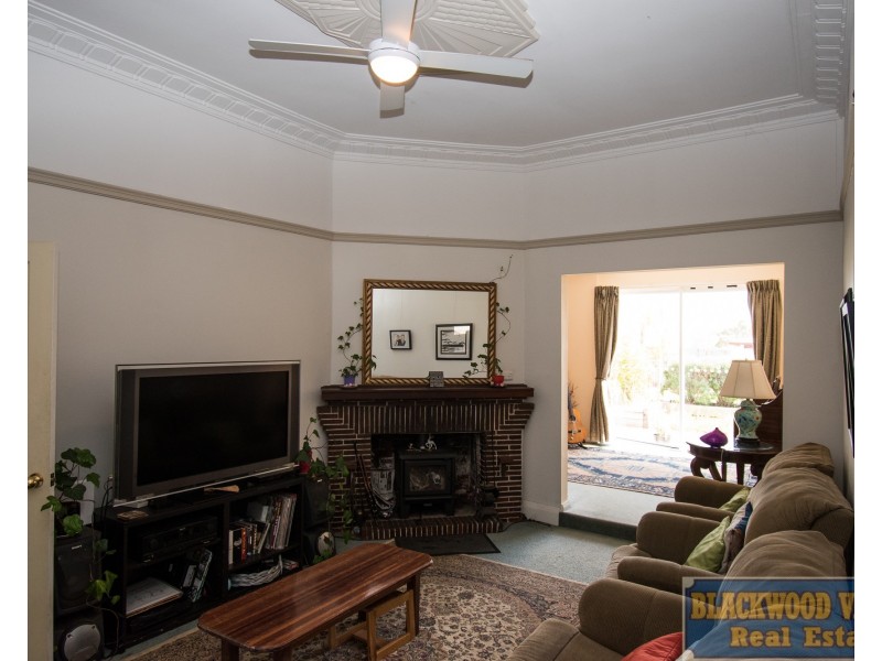 72 Forrest Street, Bridgetown WA 6255