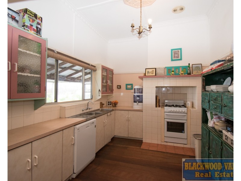 72 Forrest Street, Bridgetown WA 6255