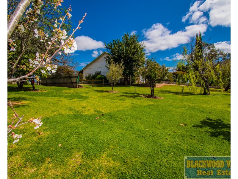 72 Forrest Street, Bridgetown WA 6255