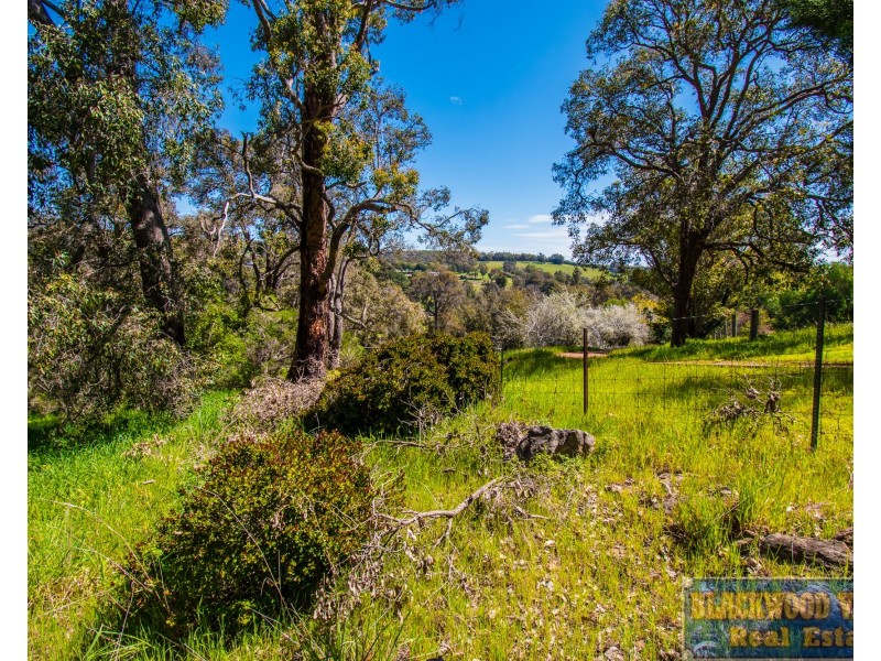 20 Railway Terrace, Bridgetown WA 6255