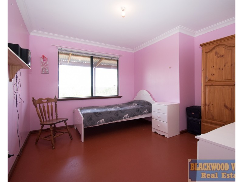 1 Hester Hall, Bridgetown WA 6255