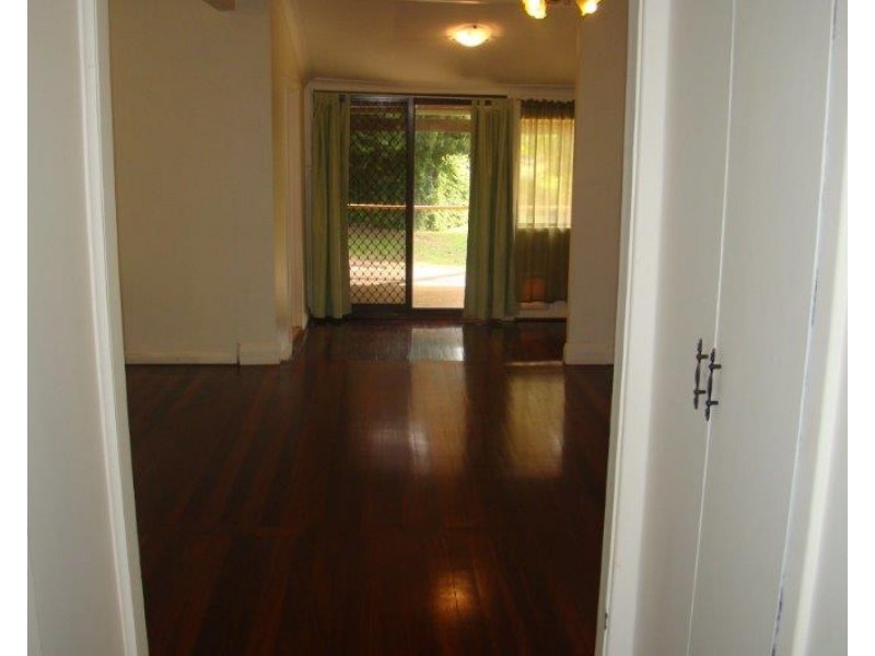 18 Delisle Street, Balingup WA 6253