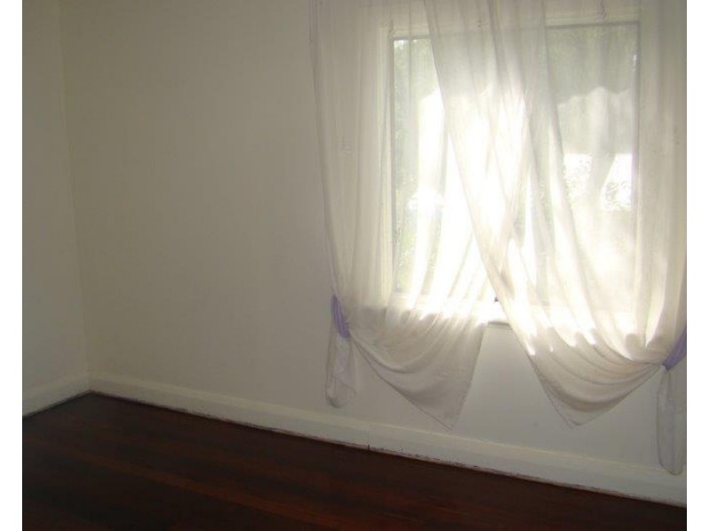 18 Delisle Street, Balingup WA 6253